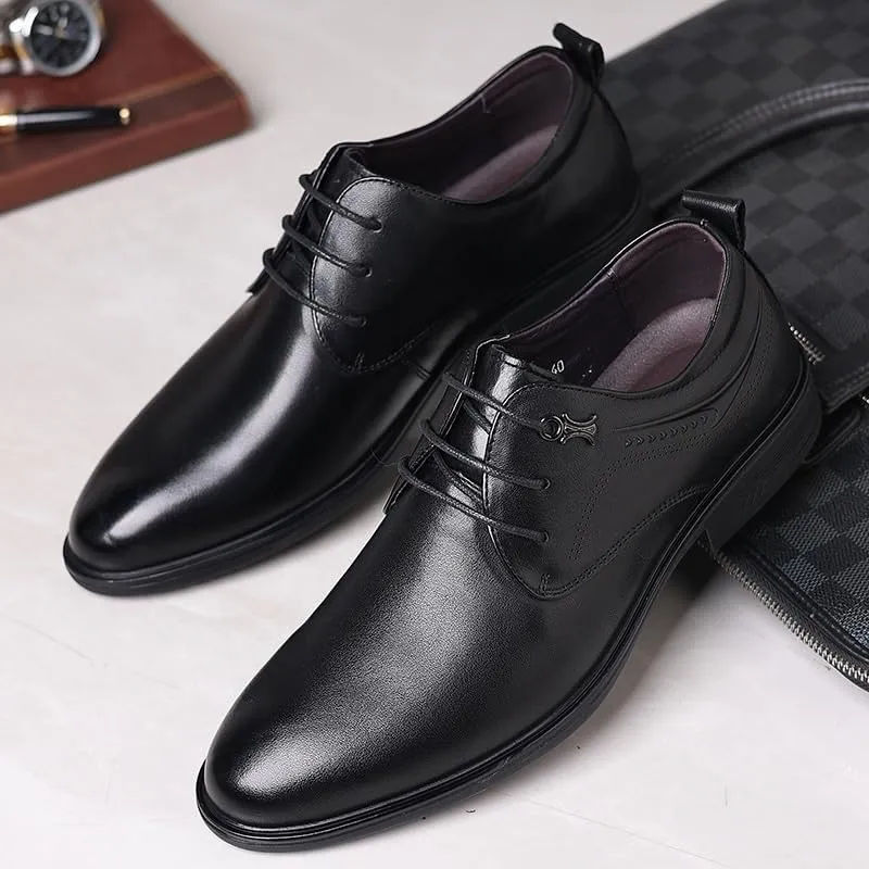 Classic Men's Derby Shoes in Smooth Leather with Round Toe and Comfortable Cushioned Insole