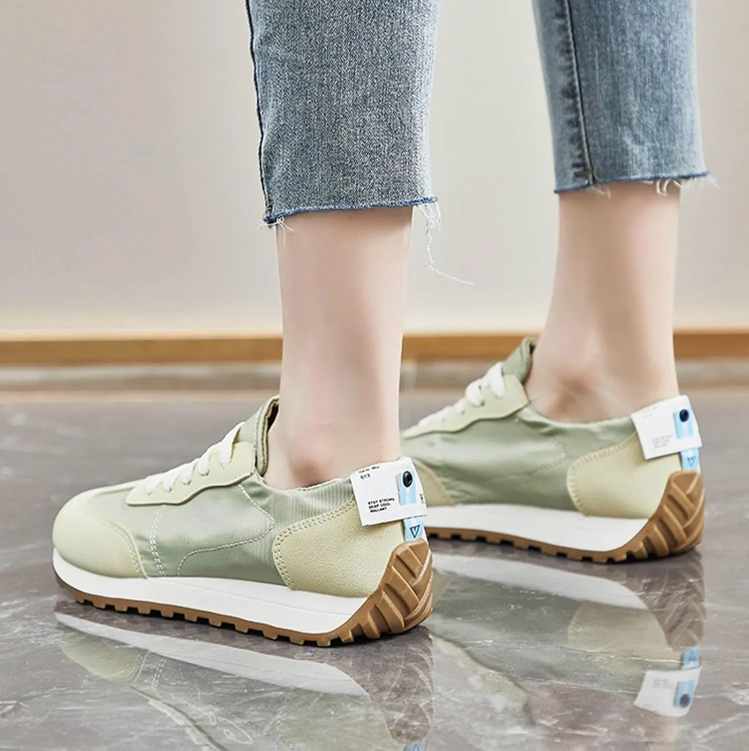 Comfy Shoes for Women, Lace Up Thick Platform Non Slip Sneakers Lightweight Breathable Walking Running Sneakers