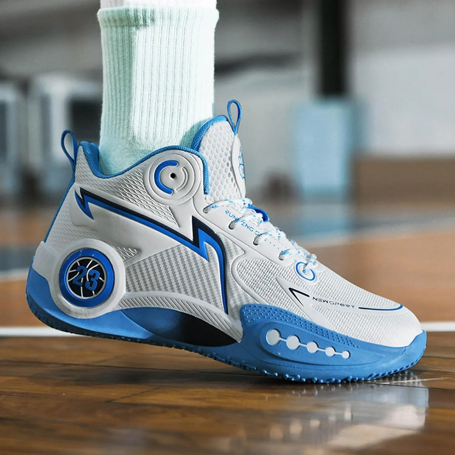 Fashion Lightweight Casual Basketball Shoes Skateboarding Shoes Men Women