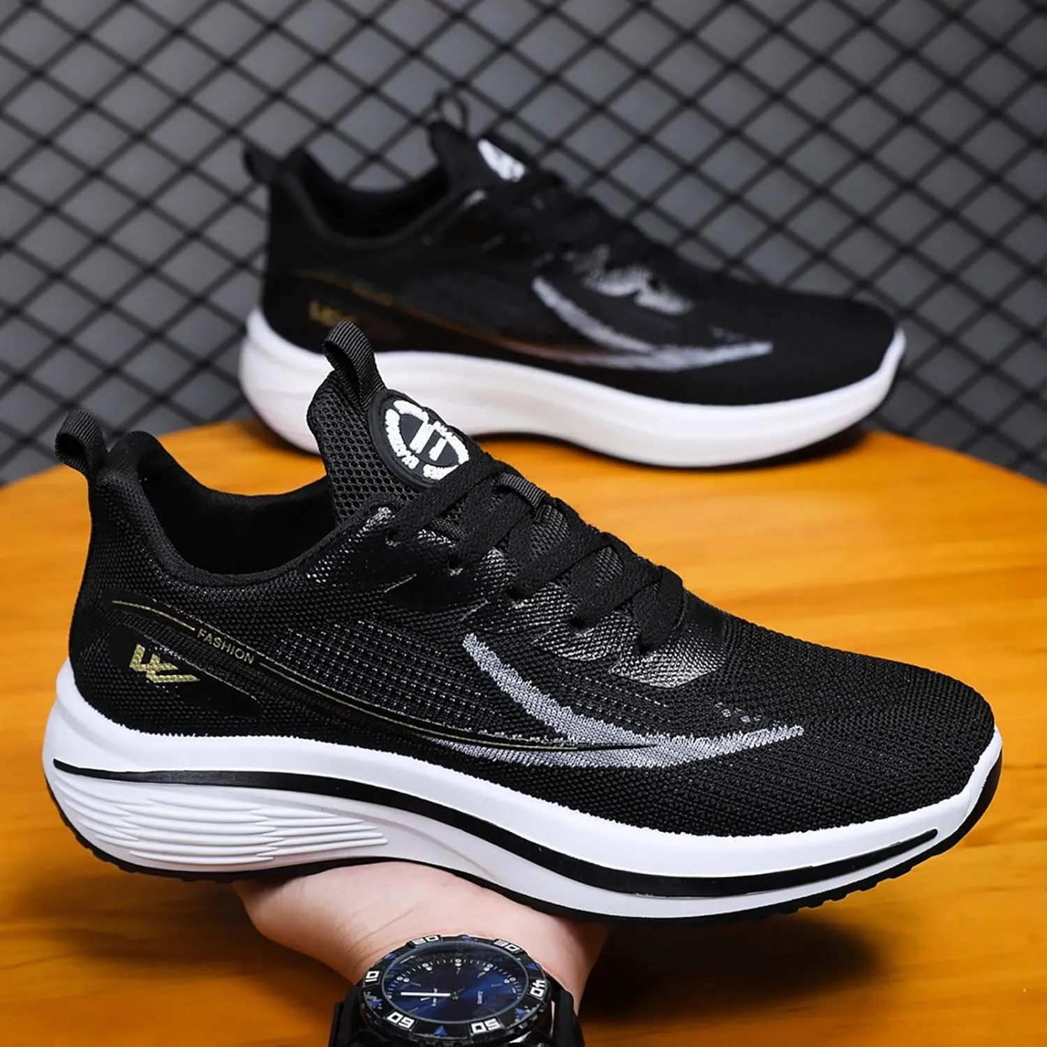 Fashionable Versatile Trendy and Breathable Running Trainers Balanced Lightweight Shockabsorbing Sneaker for Men