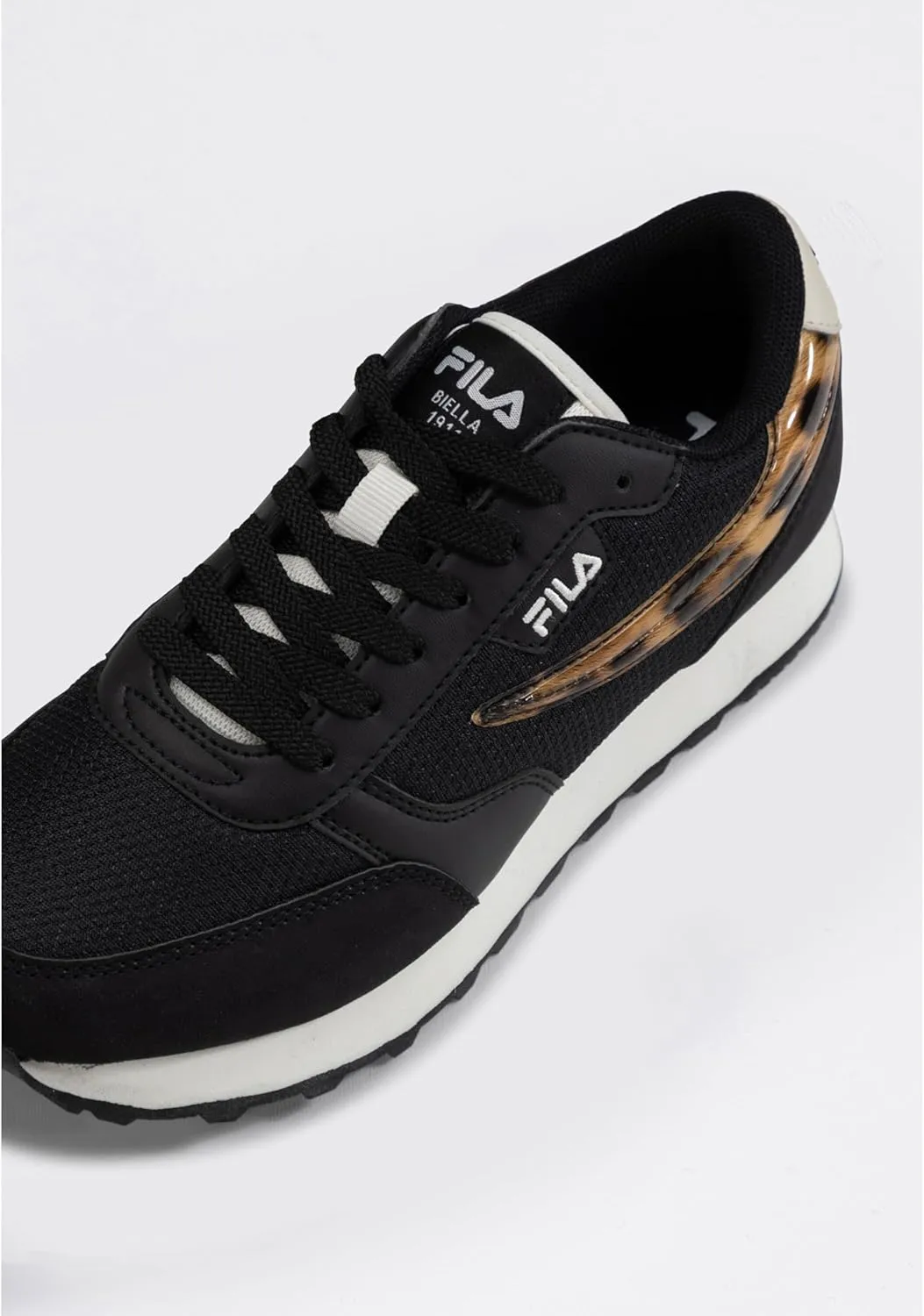 Fila Women's Low-Top Sneakers