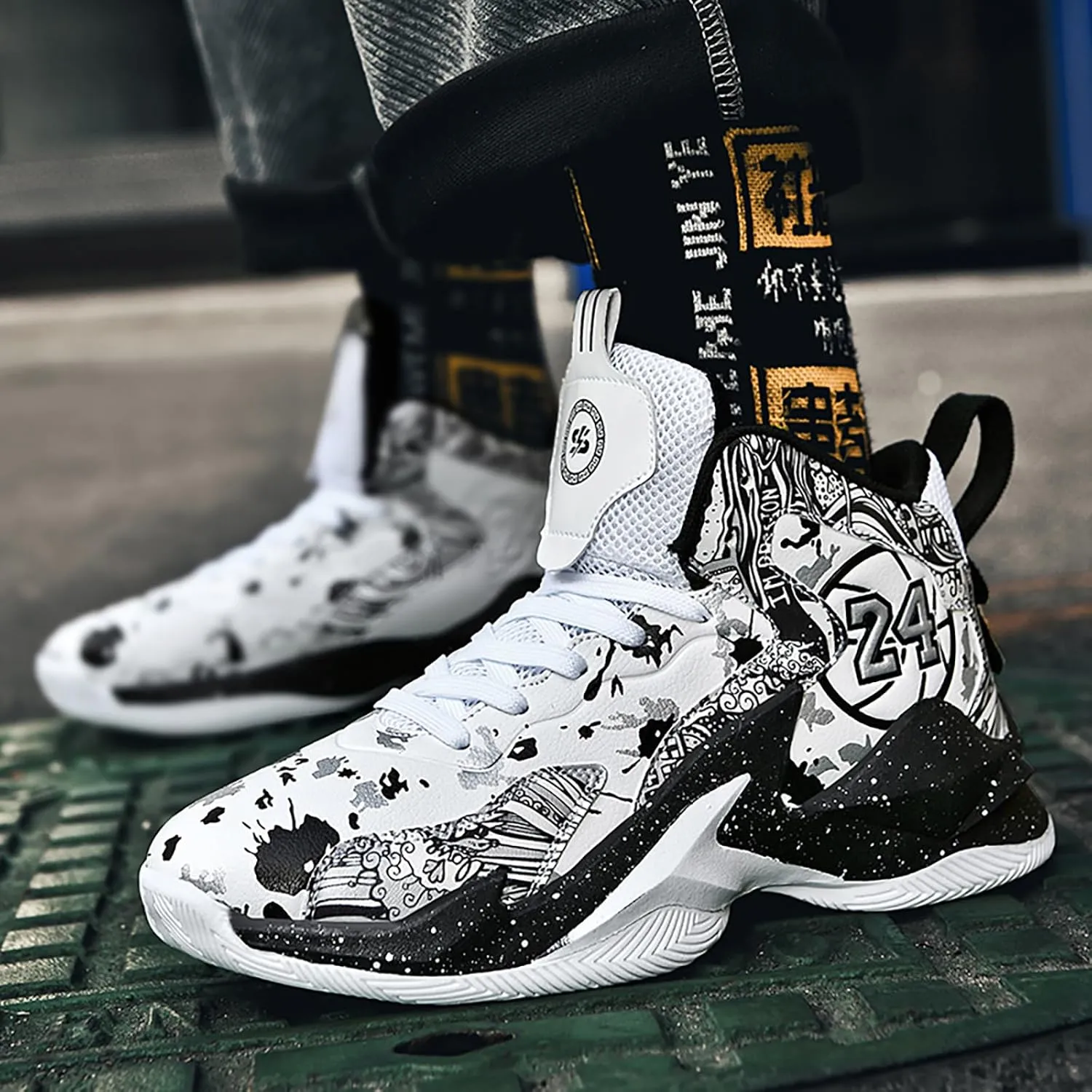 Kids Basketball Shoes High Top Youth Fashion Sneakers Girls Casual Sports Basketball Shoes Breathable Comfortable Boys Sneakers for Big Kids