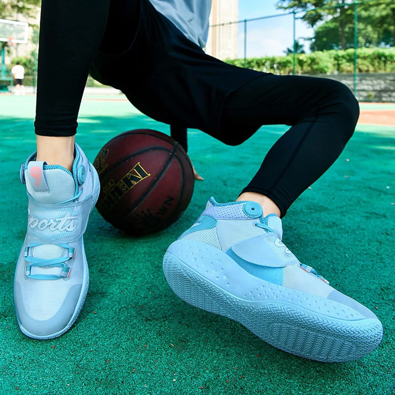 Men's Breathable Basketball Shoes Fashion Running Sneakers Outdoor Fashion Sneakers Non-Slip Rebound Trainers