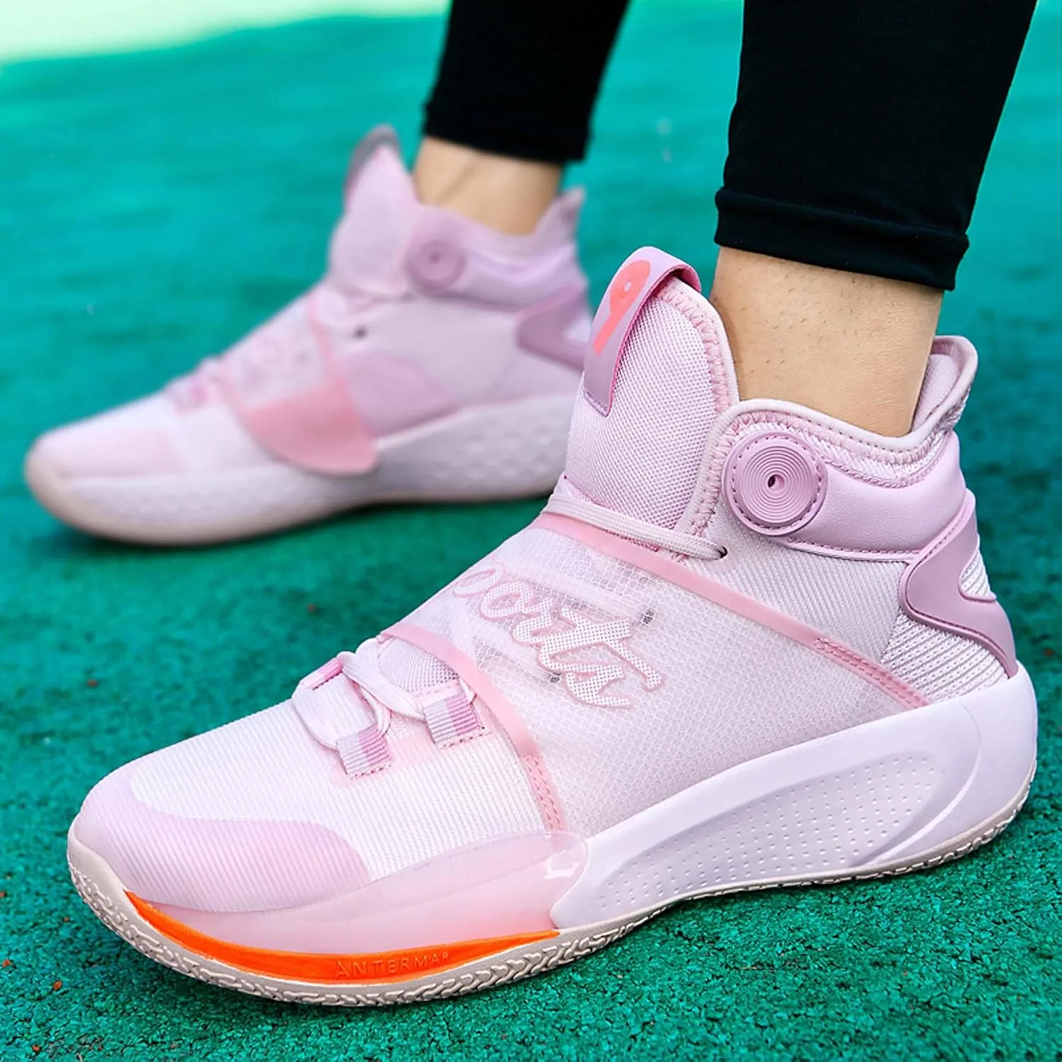 Men's Breathable Basketball Shoes Fashion Running Sneakers Outdoor Fashion Sneakers Non-Slip Rebound Trainers