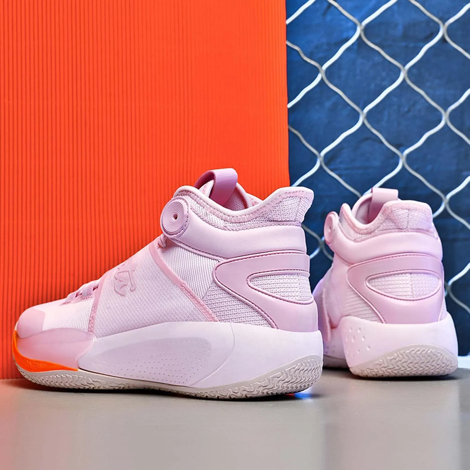 Men's Breathable Basketball Shoes Fashion Running Sneakers Outdoor Fashion Sneakers Non-Slip Rebound Trainers