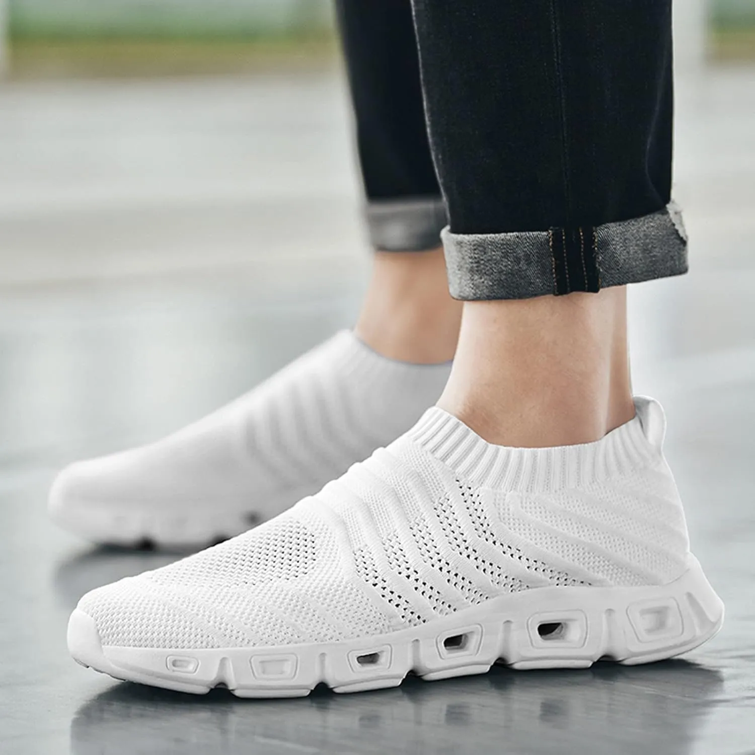 Men's Breathable Stretch Workout Shoes Supportive Running Athletic Sneaker Memory Foam Versatile Shoes for Men