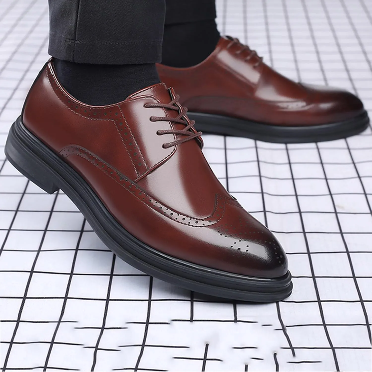 Mens Brogues Classic Oxfords Dress Shoes Formal Business Derby Lace Up Shoes for Evening Party Uniform