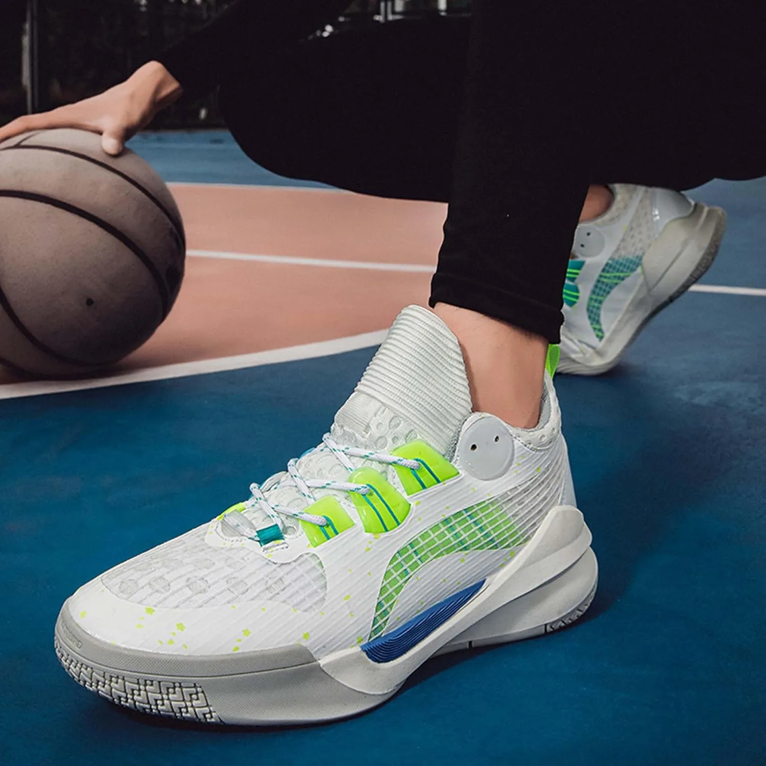 Men's Fashion Basketball Shoes Teenagers Lightweight Breathable Anti-Slip Tennis Running Sneakers Women's Casual Walking Basketball Sneakers/Men's Shoes/Women's Shoes