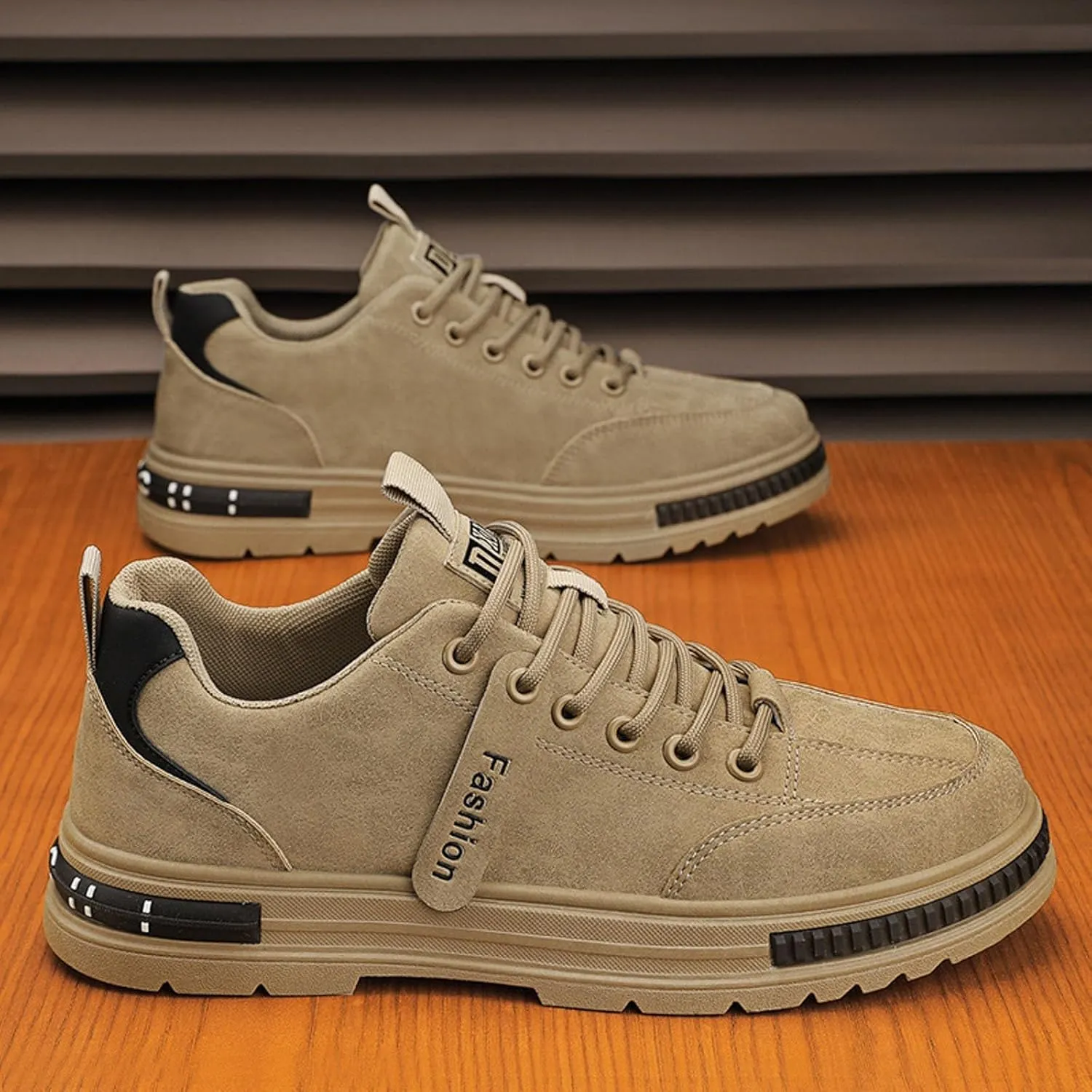 Men's Fashion Sneakers Men's Fashionable Low Cut Wear Lace Up Work Wear Trendy and Versatile Casual Shoes