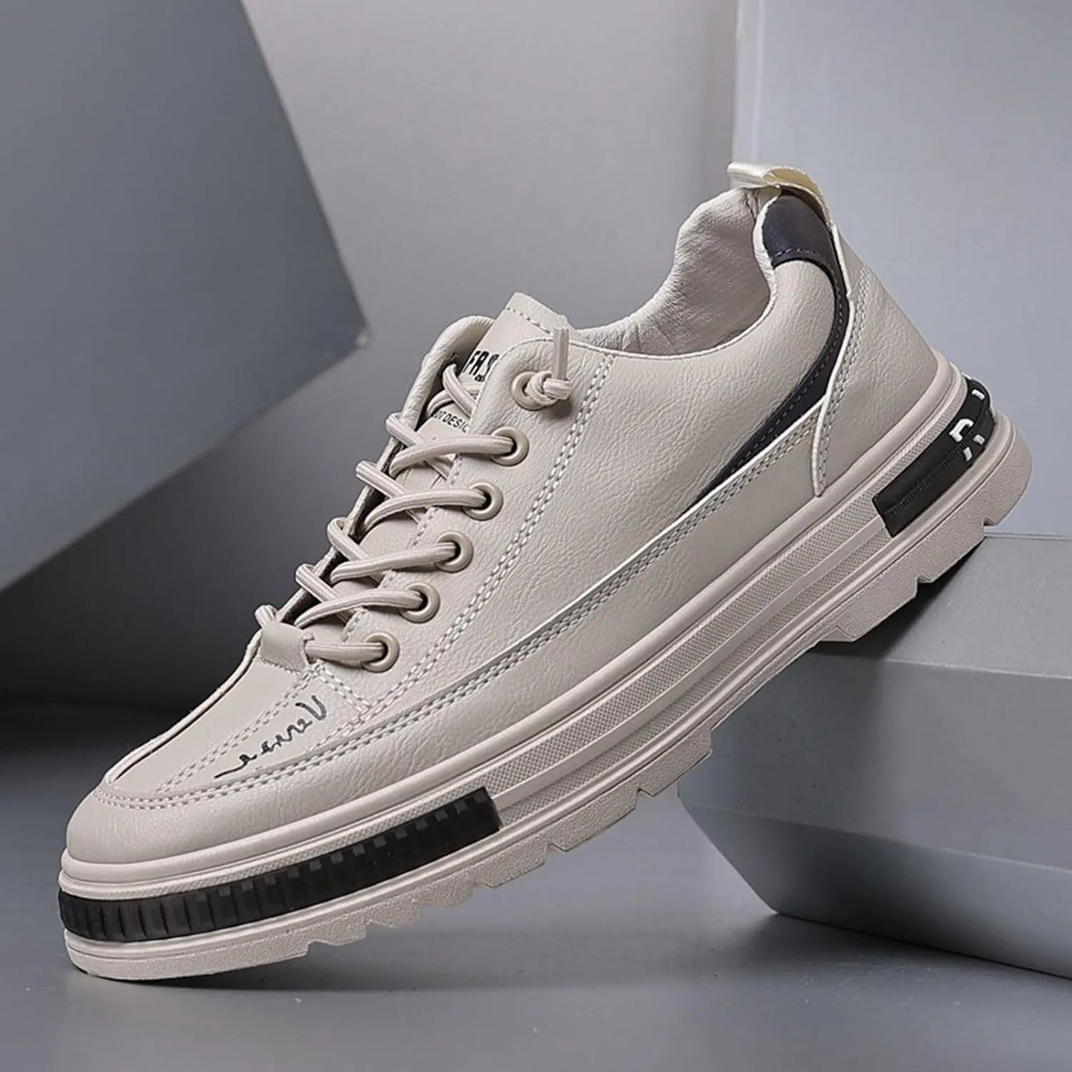 Men's Lace Up Memory Foam Sneakers Breathable and Light Outdoor Comfy Walking Shoe Men's Business Casual Shoes