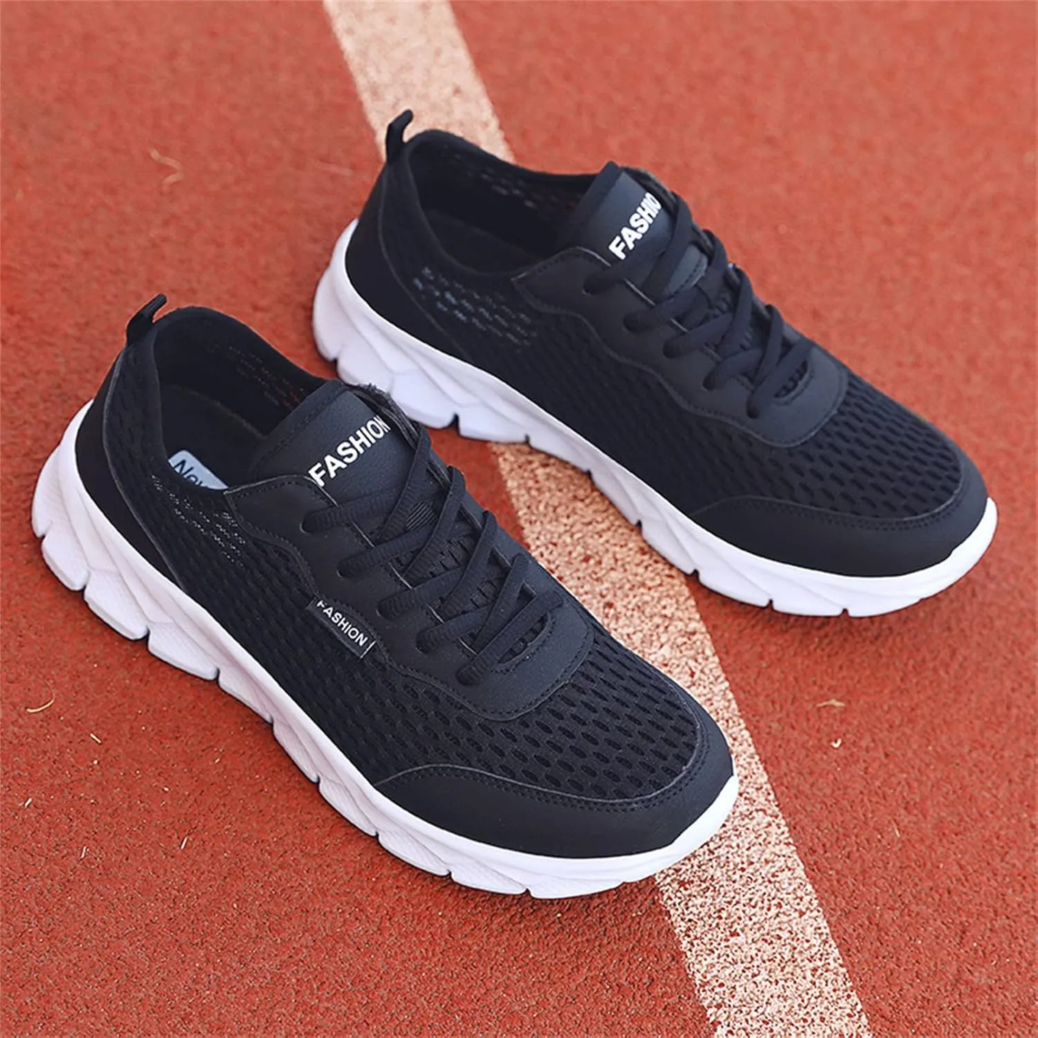 Men's Lightweight Cushion Sneakers Comfortable Lightweight Casual Walking Shoe Men's Breathable Barefoot Shoes