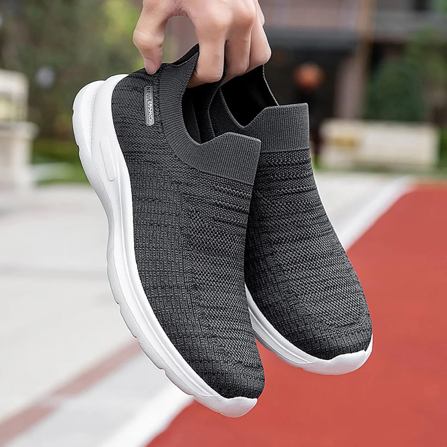 Men's Lightweight Non Slip Barefoot Shoes Breathable Casual Comfortable Walking Sneaker Supportive Walking Shoes