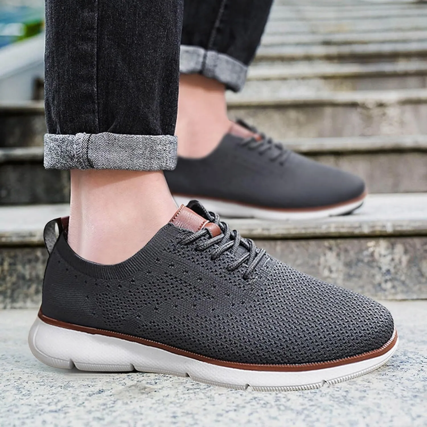 Men's Lightweight Non Slip Barefoot Shoes Business Mesh Breathable Walking Shoe Lightweight Work Shoes for Men