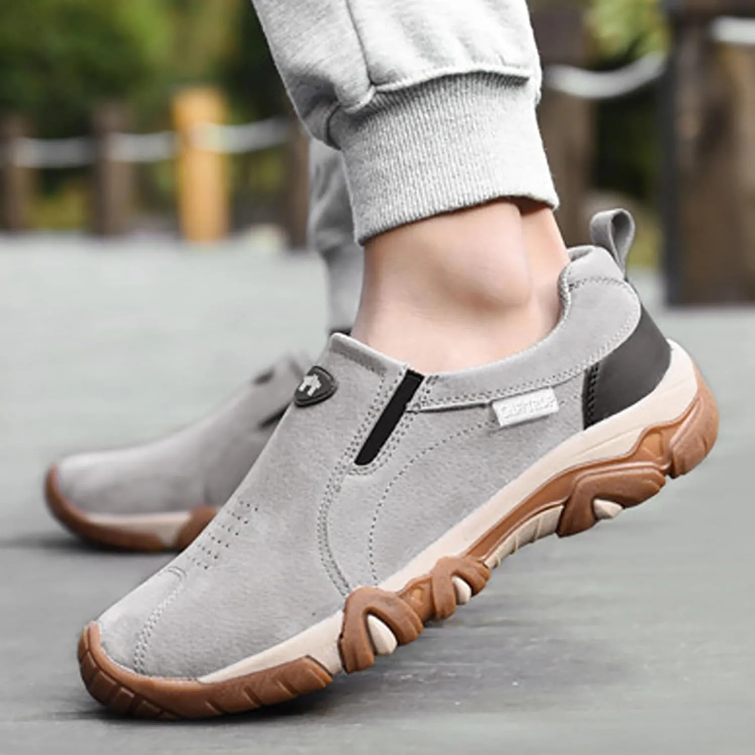Men's Lightweight Non Slip Barefoot Shoes Supportive Running Athletic Sneaker Breathable Diabetic Shoes for Men