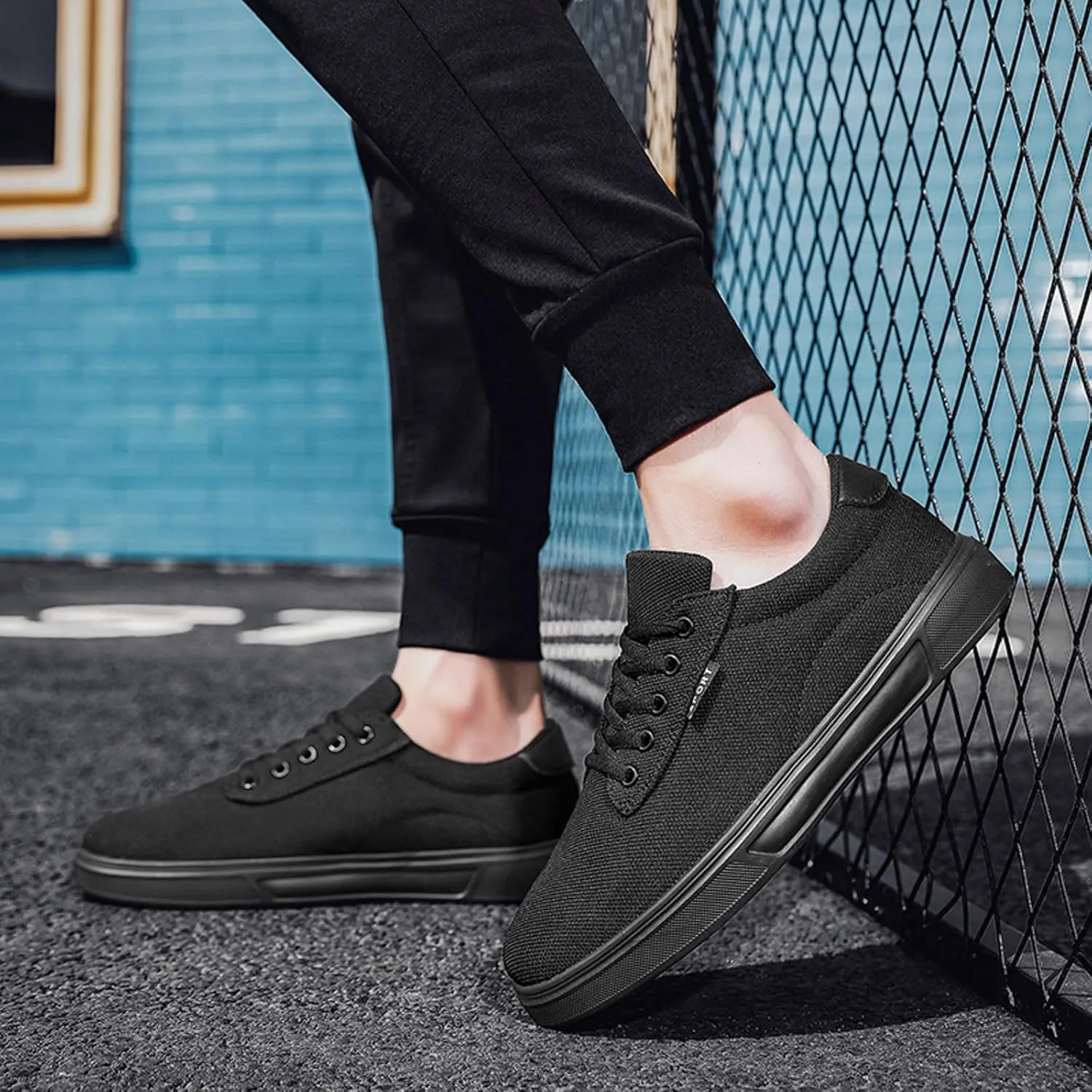 Men's Minimalist Barefoot Shoes Lightweight Breathable Slip On Running Shoe Men's Lightweight Cushion Sneakers