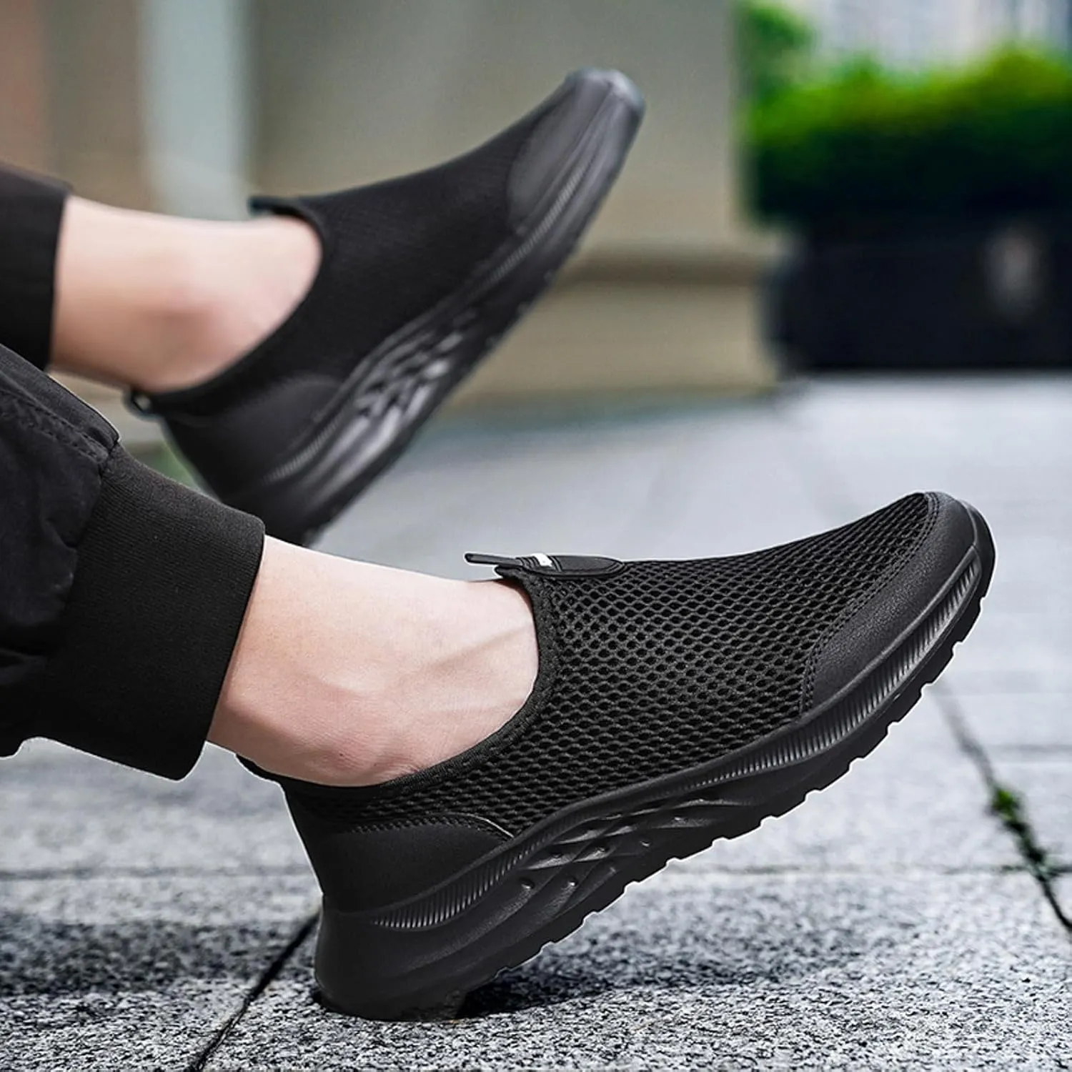 Men's Orthopedic Comfortable Slip-On Shoes Lightweight Breathable Slip On Running Shoe Supportive Walking Shoes