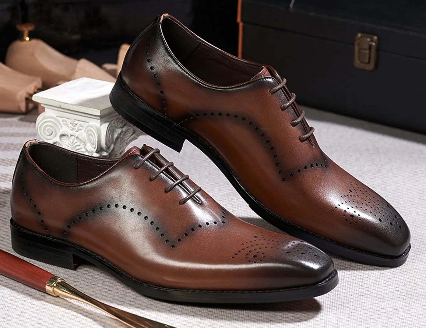 Mens Oxfords Formal Dress Suit Shoes Genunie Leather Wingtip Brogues Modern Shoes Men's Fashion Prom Wedding Business Casual Derby Comfortable Tuxedo Shoes for Men