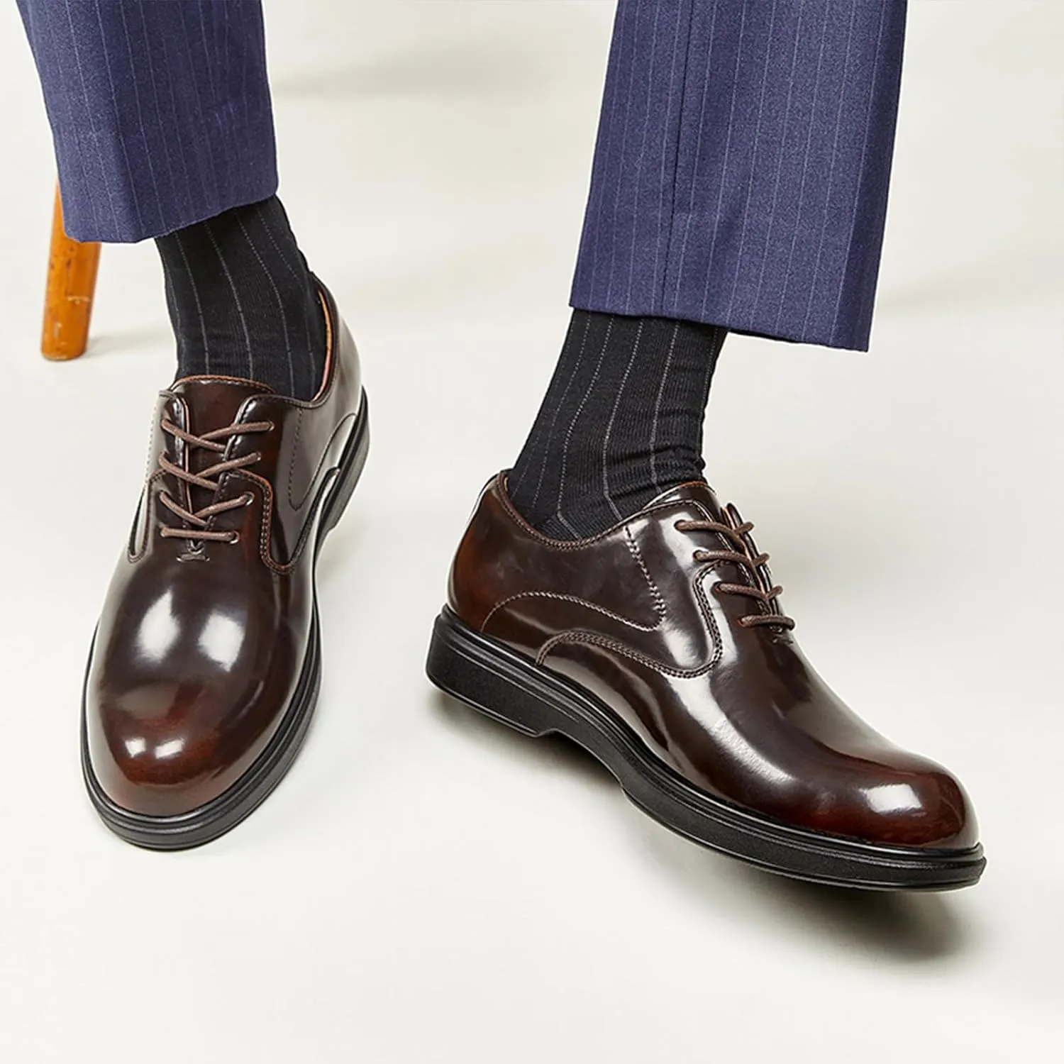 Men's Patent Leather Formal Oxfords Classic Lace Up Low Top Business Dress Shoes Comfortable Wedding Work Derby Oxfords Shoes