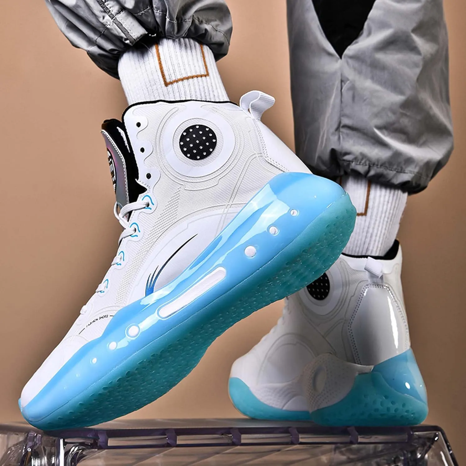 Men's Professional High Top Basketball Shoes Outdoor Anti-Slip Cushioning Teenage Sports Running Training Shoes Women's Fashion Sports Basketball Shoes Casual Walking Sports Men's/Women's Shoes