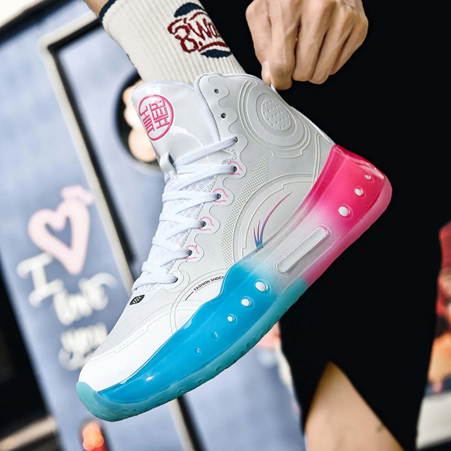 Men's Professional High Top Basketball Shoes Outdoor Anti-Slip Cushioning Teenage Sports Running Training Shoes Women's Fashion Sports Basketball Shoes Casual Walking Sports Men's/Women's Shoes