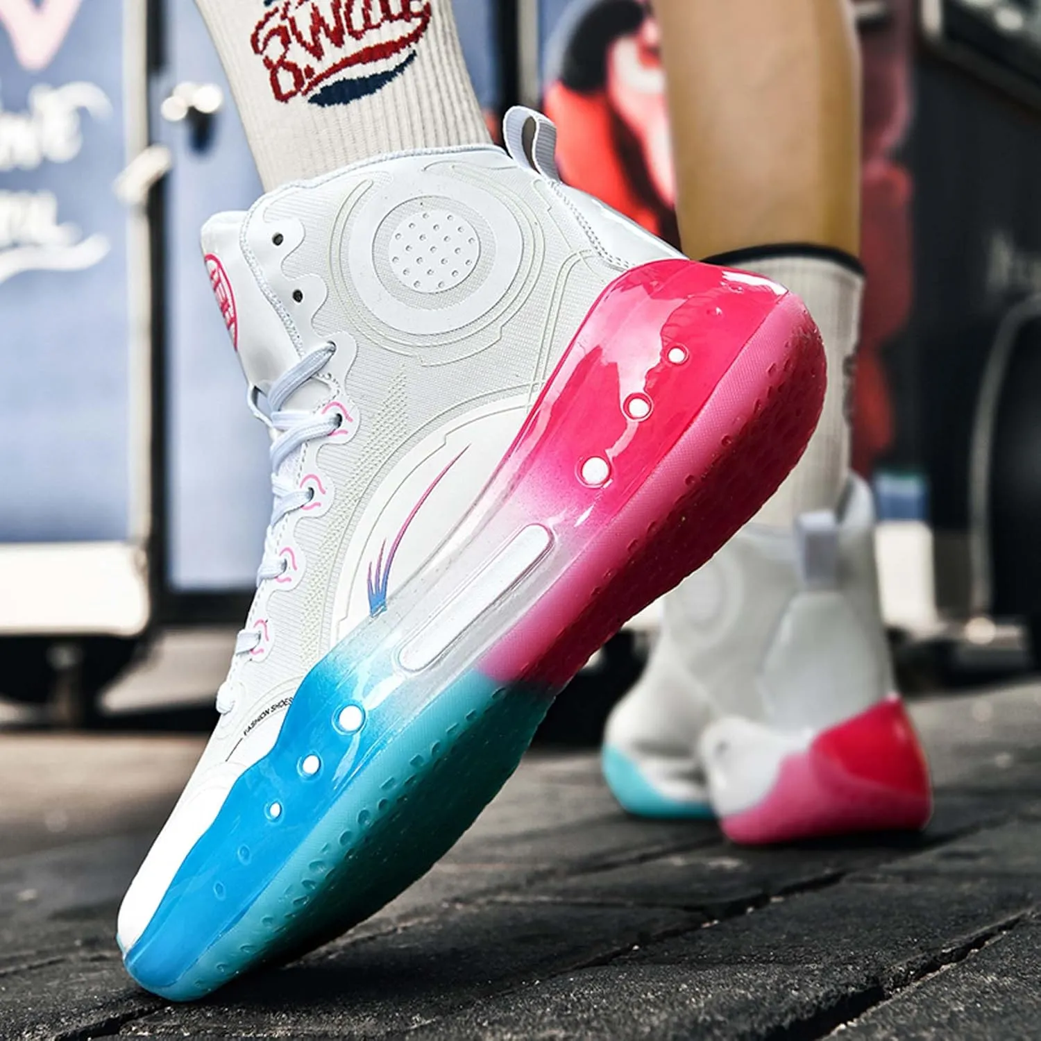 Men's Professional High Top Basketball Shoes Outdoor Anti-Slip Cushioning Teenage Sports Running Training Shoes Women's Fashion Sports Basketball Shoes Casual Walking Sports Men's/Women's Shoes