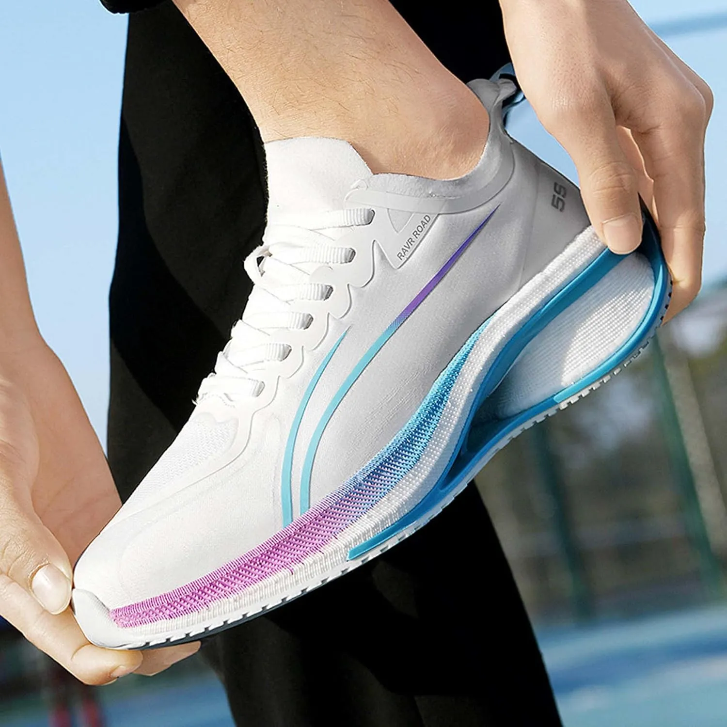 Men's Road Running Shoes Lightweight Breathable Fashion Sneakers Indoor Outdoor Slip Cushioned Training Sports Running Shoes Outdoor Casual Walking Shoes