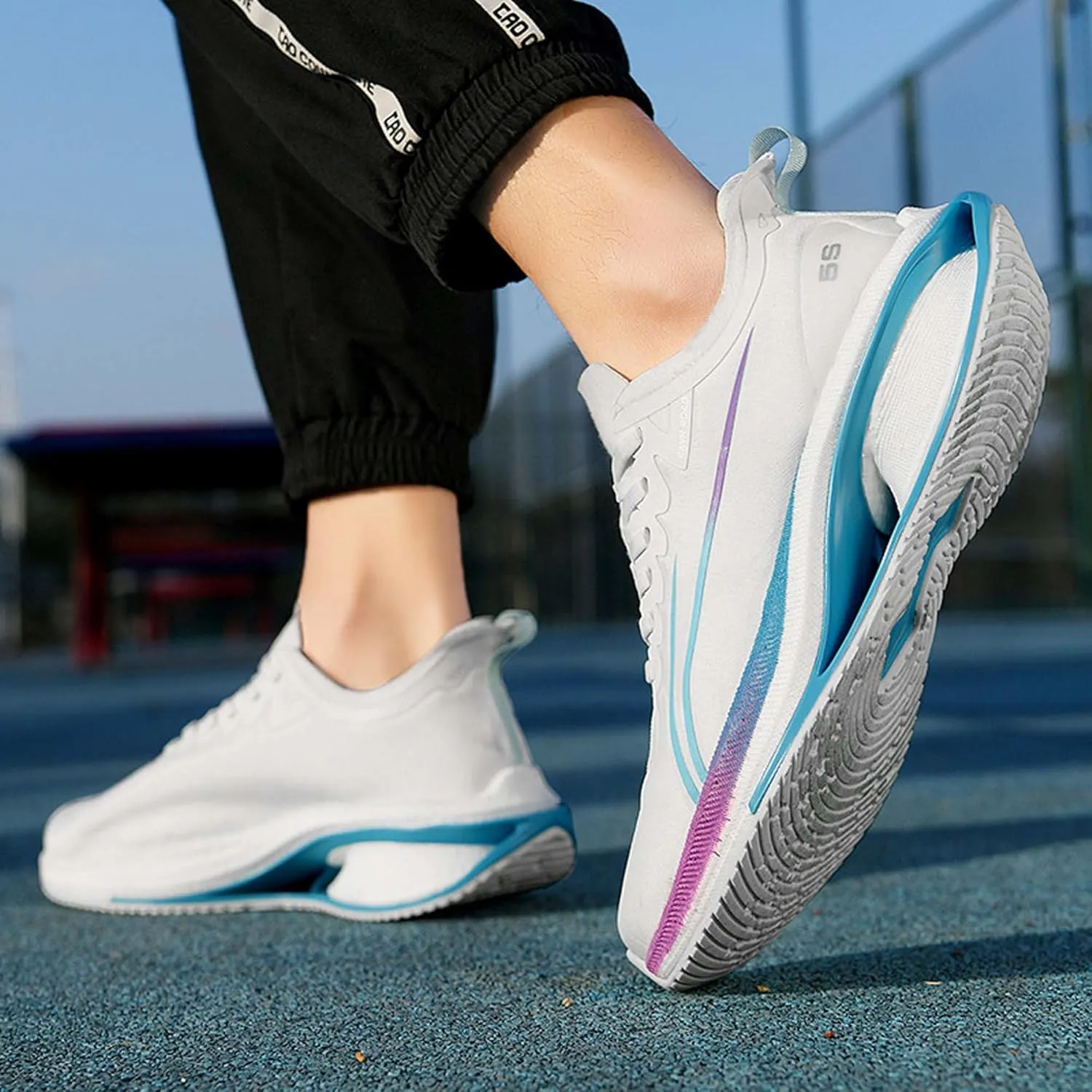 Men's Road Running Shoes Lightweight Breathable Fashion Sneakers Indoor Outdoor Slip Cushioned Training Sports Running Shoes Outdoor Casual Walking Shoes