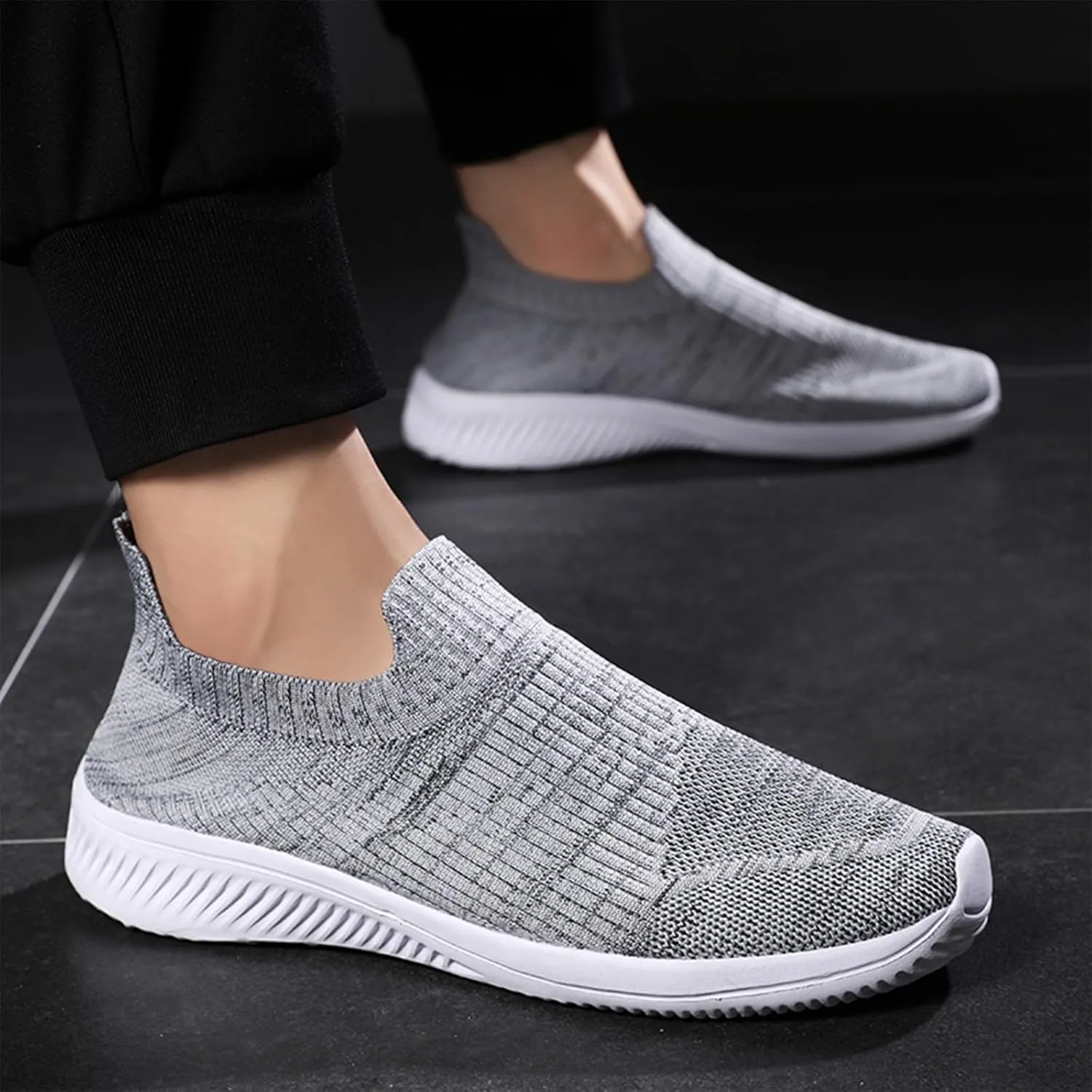 Men's Sneakers Gentlemen Shoes Summer Lightweight Shoes Non Slip Casual Running