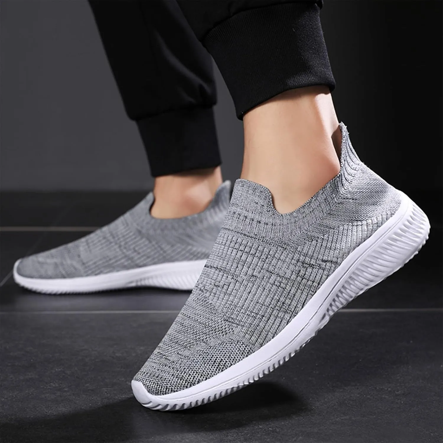 Men's Sneakers Gentlemen Shoes Summer Lightweight Shoes Non Slip Casual Running
