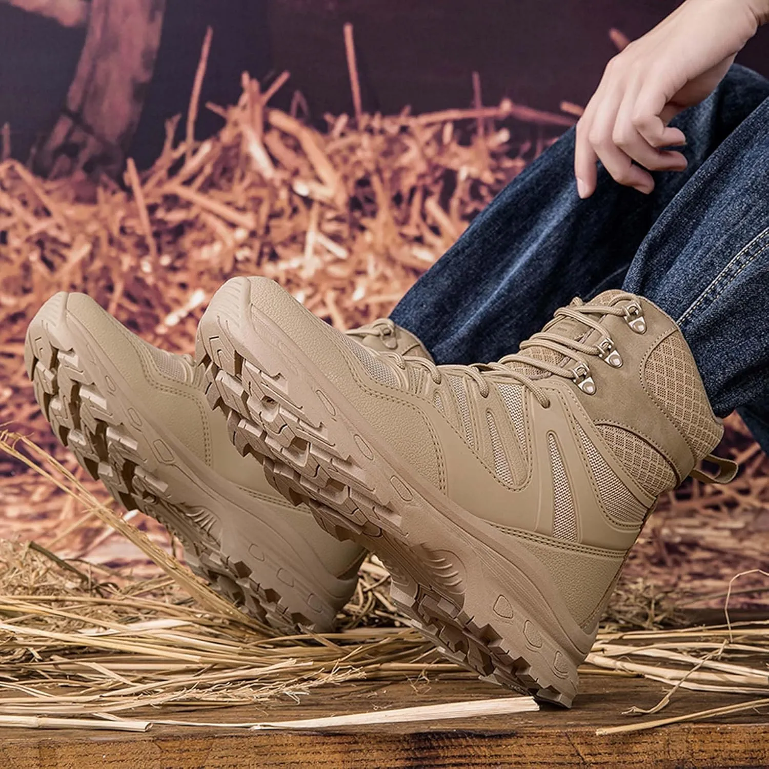 Men's Waterproof Anti-slip Wear-resistant Hiking Boots Military Training Boots Outdoor Hiking Breathable Boots high-top Lace-up Combat Boots Comfortable Work Boots