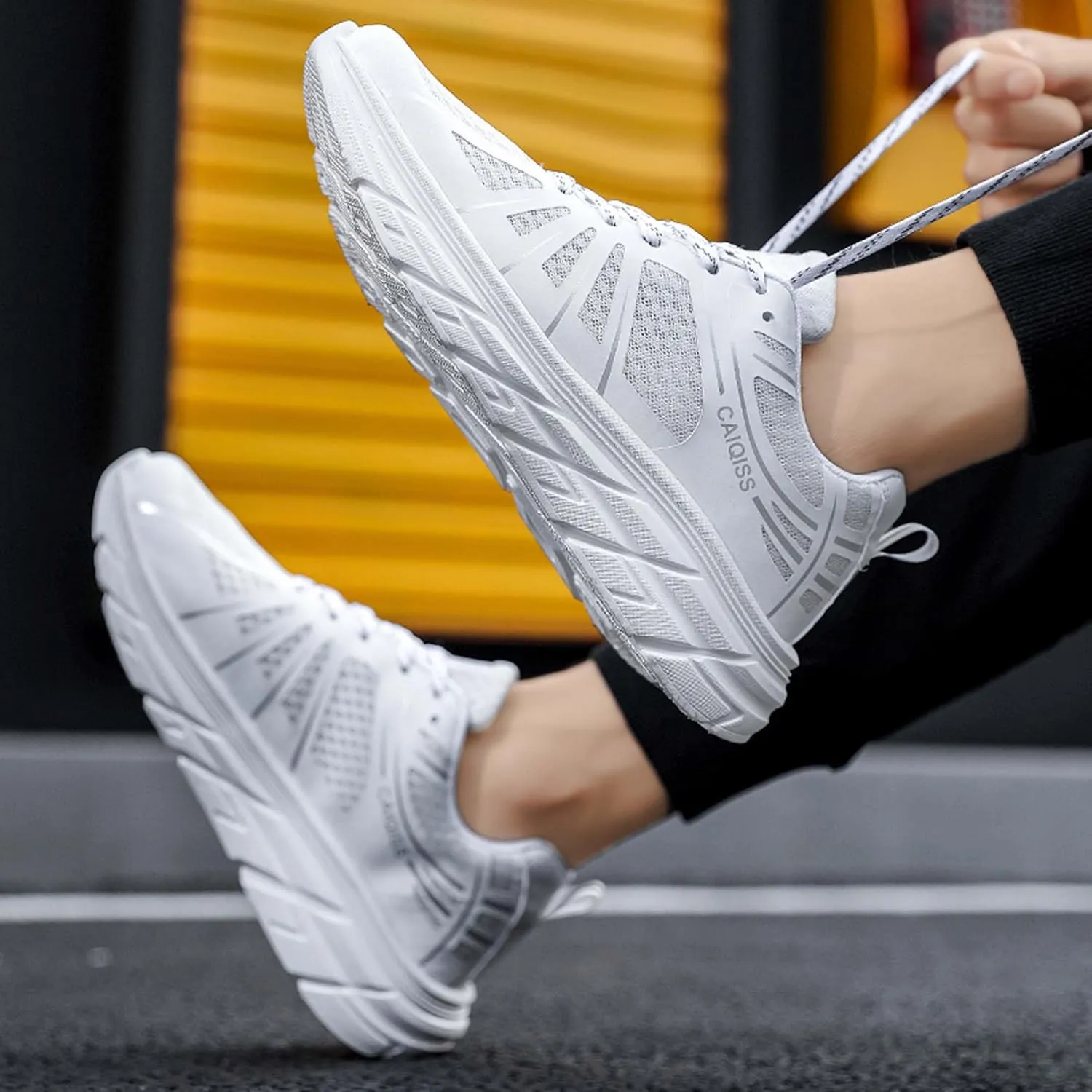 Men's Women's Lightweight Wide Edition Classic Casual Fashion Breathable Basketball Shoes Street Team Sports Training Shoes Durable Travel Hiking Shoes