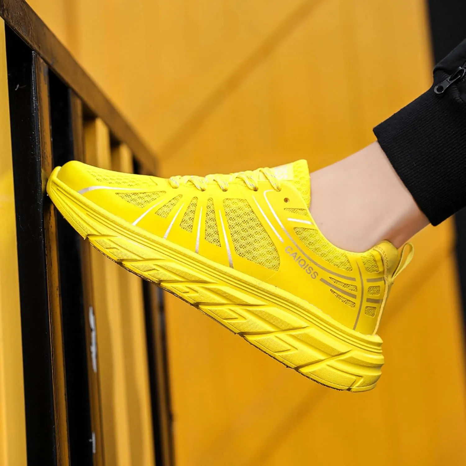 Men's Women's Lightweight Wide Edition Classic Casual Fashion Breathable Basketball Shoes Street Team Sports Training Shoes Durable Travel Hiking Shoes