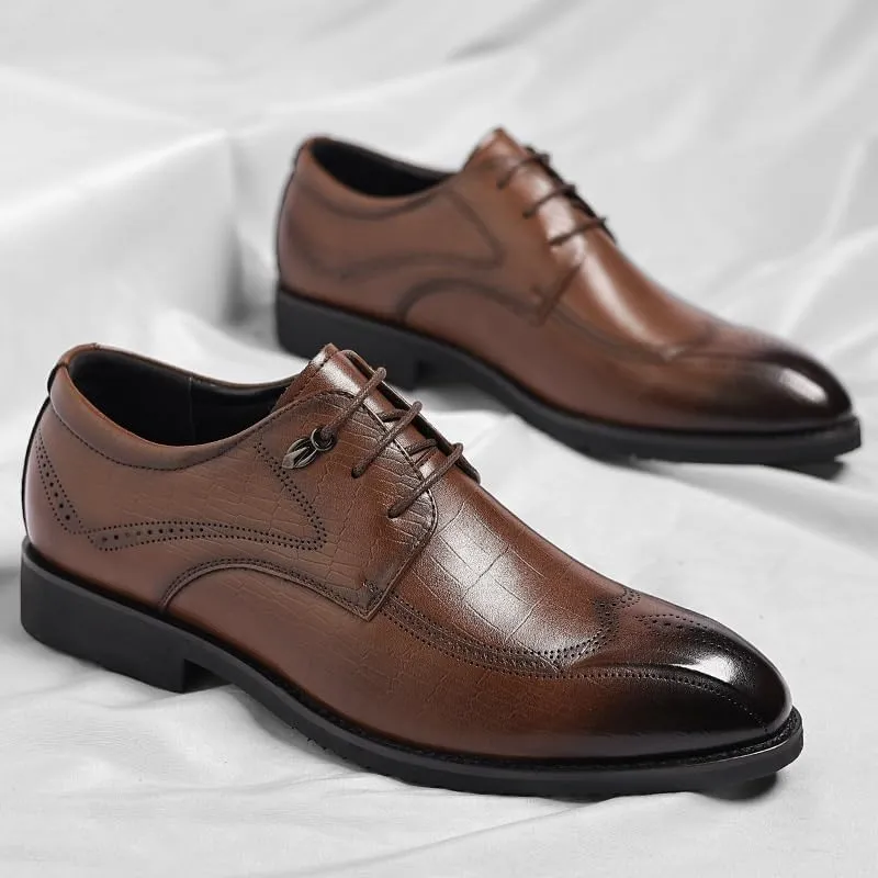 Modern Men's Semi-Brogue Oxford Shoes Corporate Events Textured Leather Upper with Non-Marking Sole
