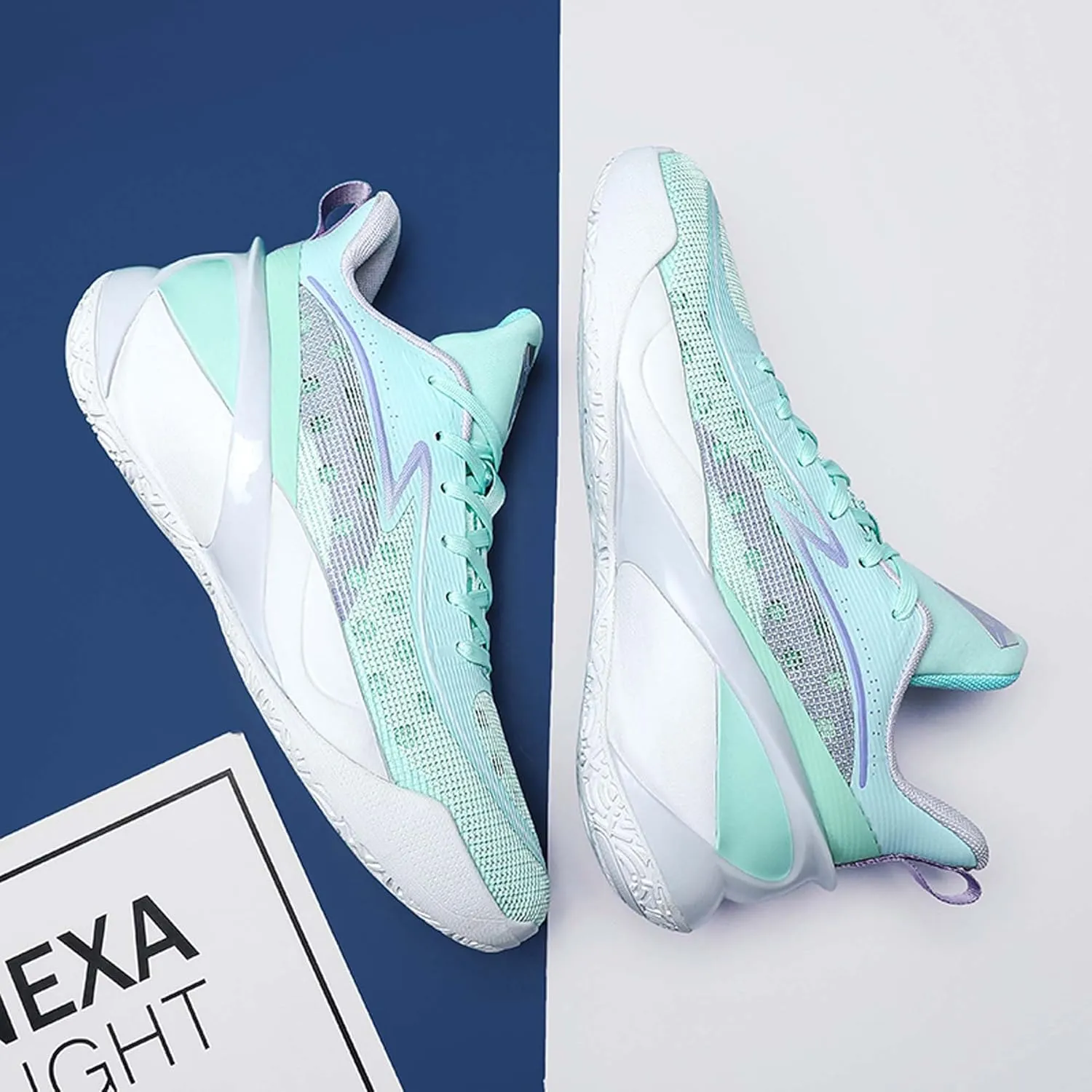 Neutral Fashion Sports Shoes Indoor and Outdoor Anti Slip Training Competition Professional Basketball Shoes Arch Support Team Training Shoes Anti Slip Running Shoes