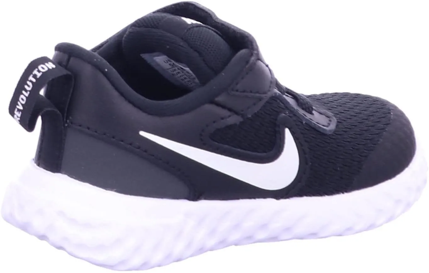 Nike Unisex Revolution 5 Grade School Running Shoe, Kids