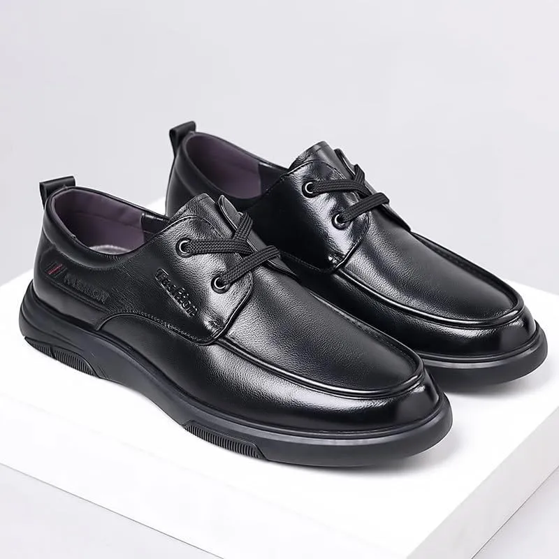 Refined Men's Leather Derby Shoes with Round Toe and Cushioned Footbed for All-Day Comfort