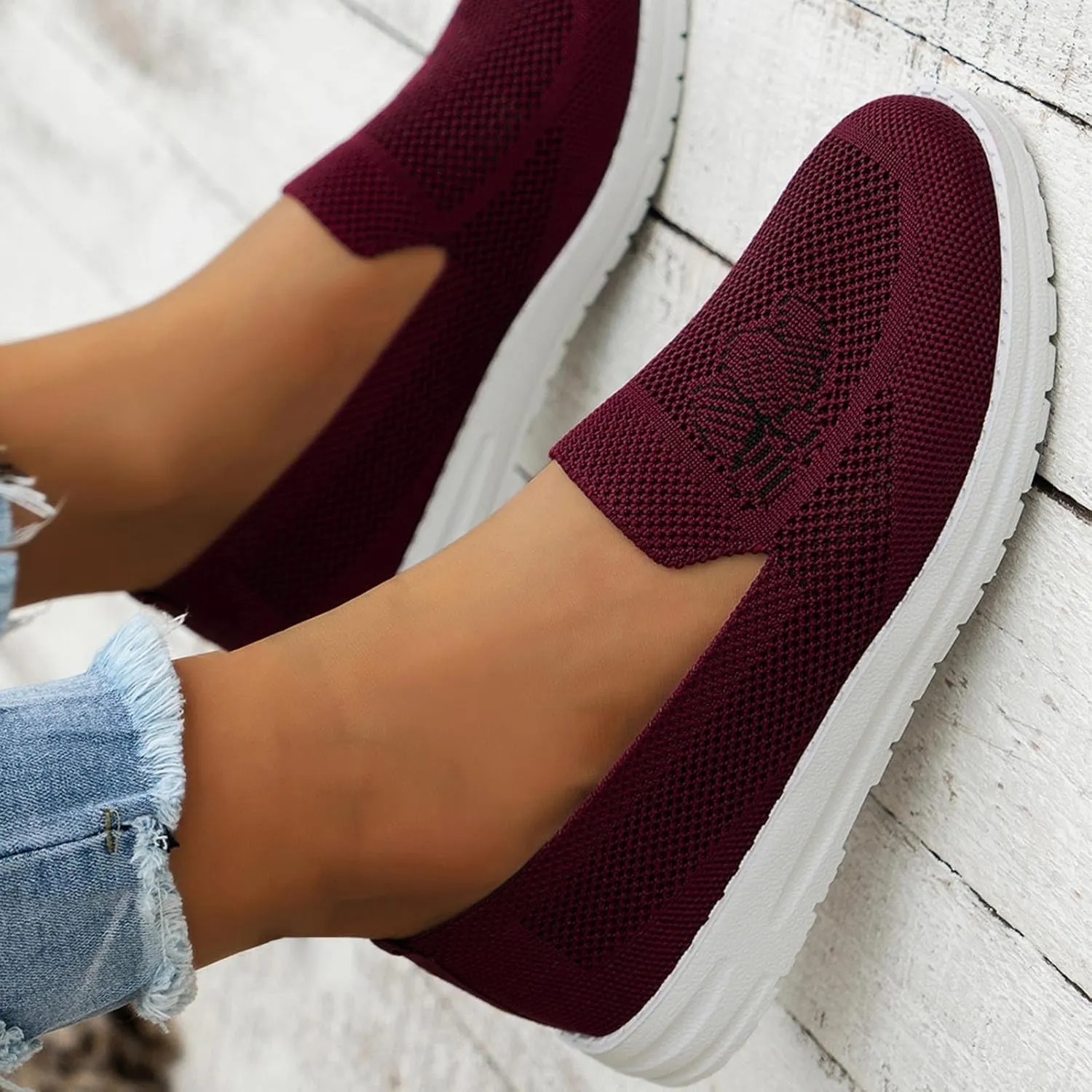 SBGMoSJ Womens Slip On Sneakers Size 7w Black Non Slip Tennis Shoes for Women Women's Running Shoes Size 8 Women's Sneakers Size 9 Slip On Zapatos para Mujer Antideslizante