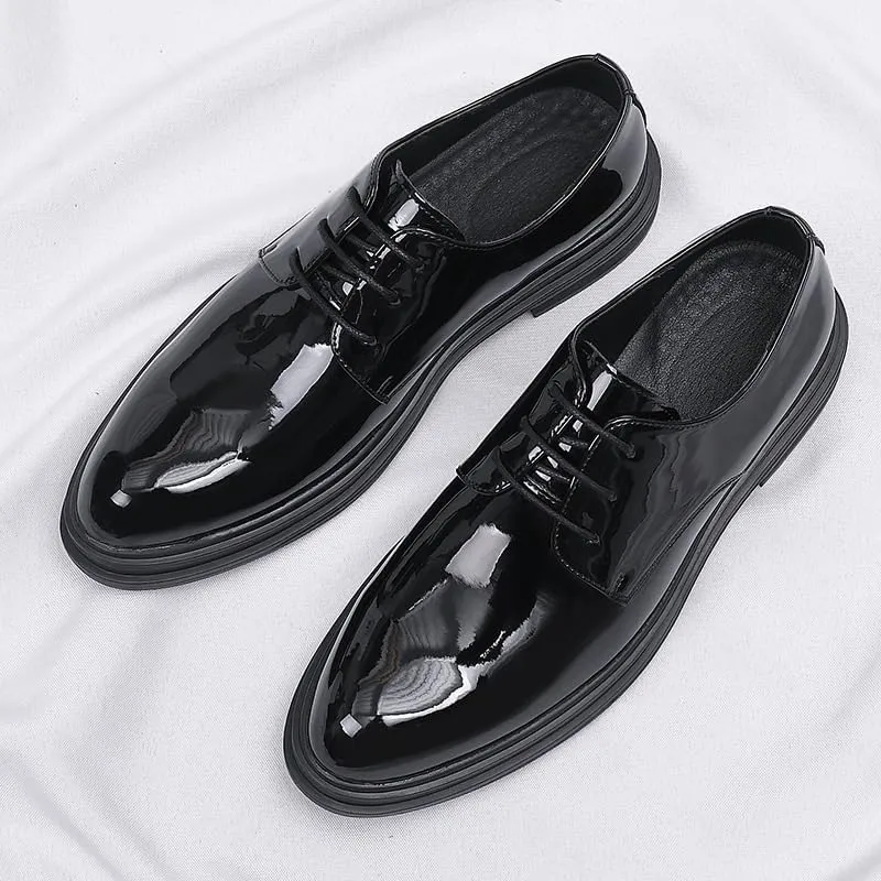 Slim Fit Men's Wingtip Oxford Dress Shoes Business Formal Wear Soft Leather Upper with Arch Support (Black, 10 US)