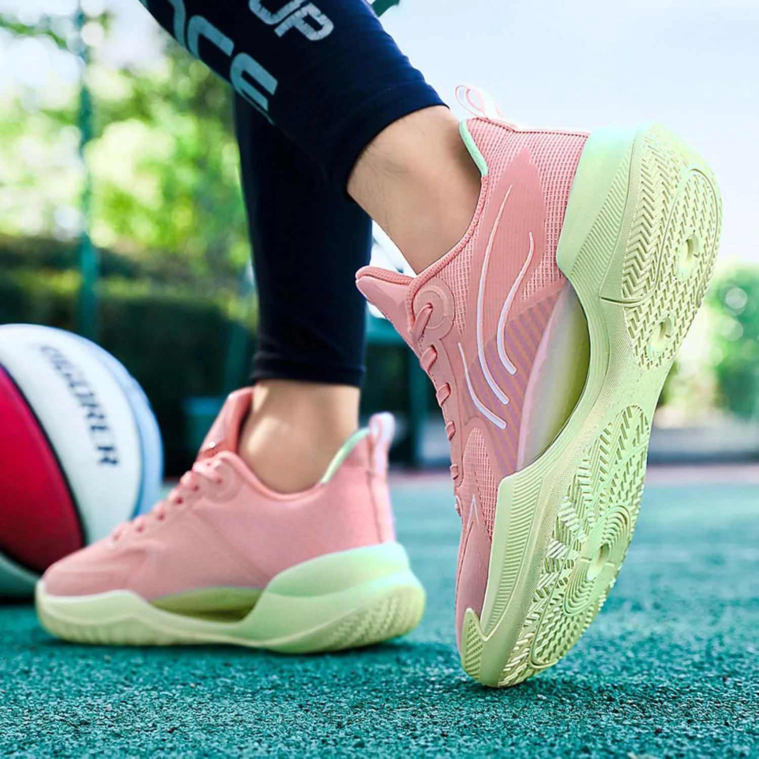 Unisex Basketball Shoes Anti-Slip Breathable Training Sports Running Shoes Outdoor Fashion Sneakers Lightweight Comfortable Casual Walking Shoes Men's/Women's Shoes