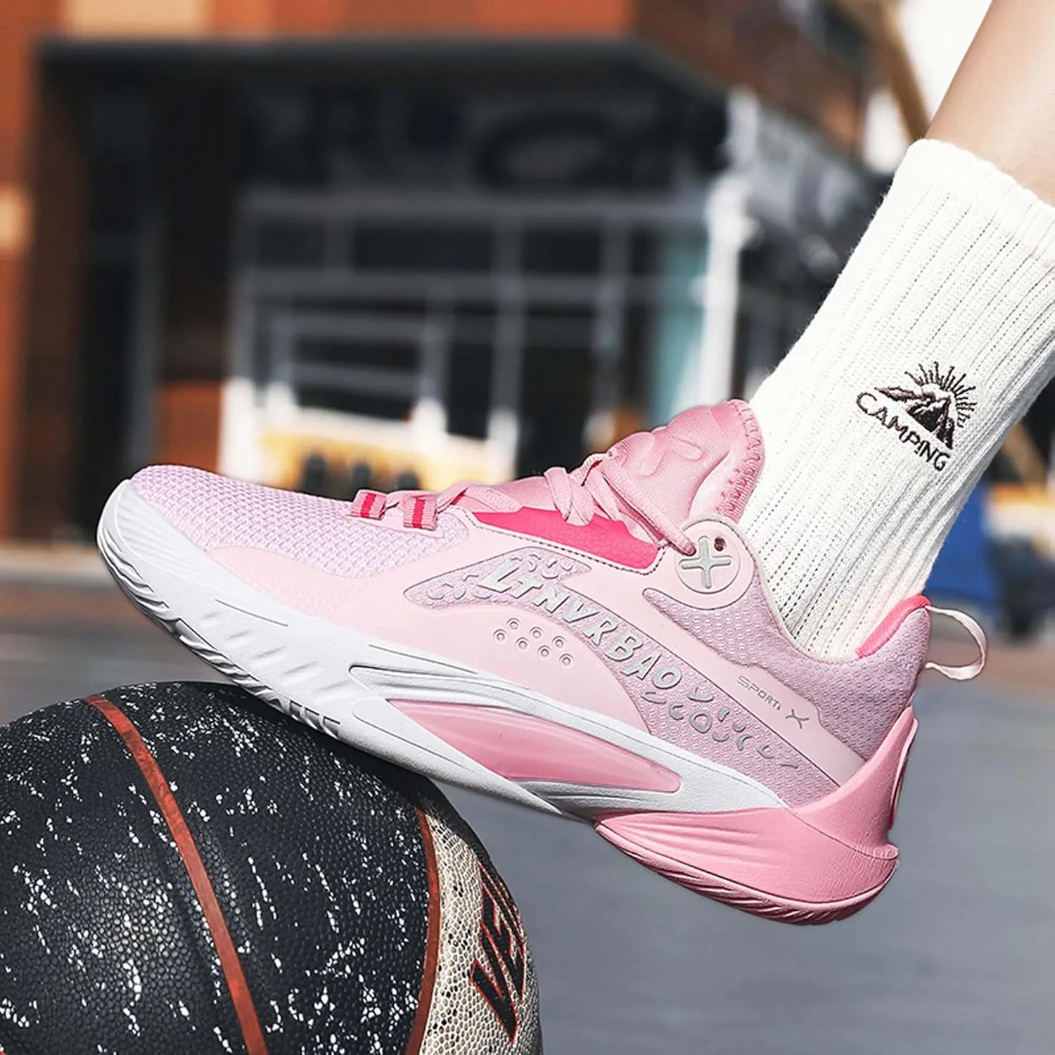 Unisex Fashion Basketball Shoes Breathable Mesh Sneakers Street Personalized Trend Basketball Sneakers Indoor and Outdoor Anti-Slip Cushioning Running Training Shoes