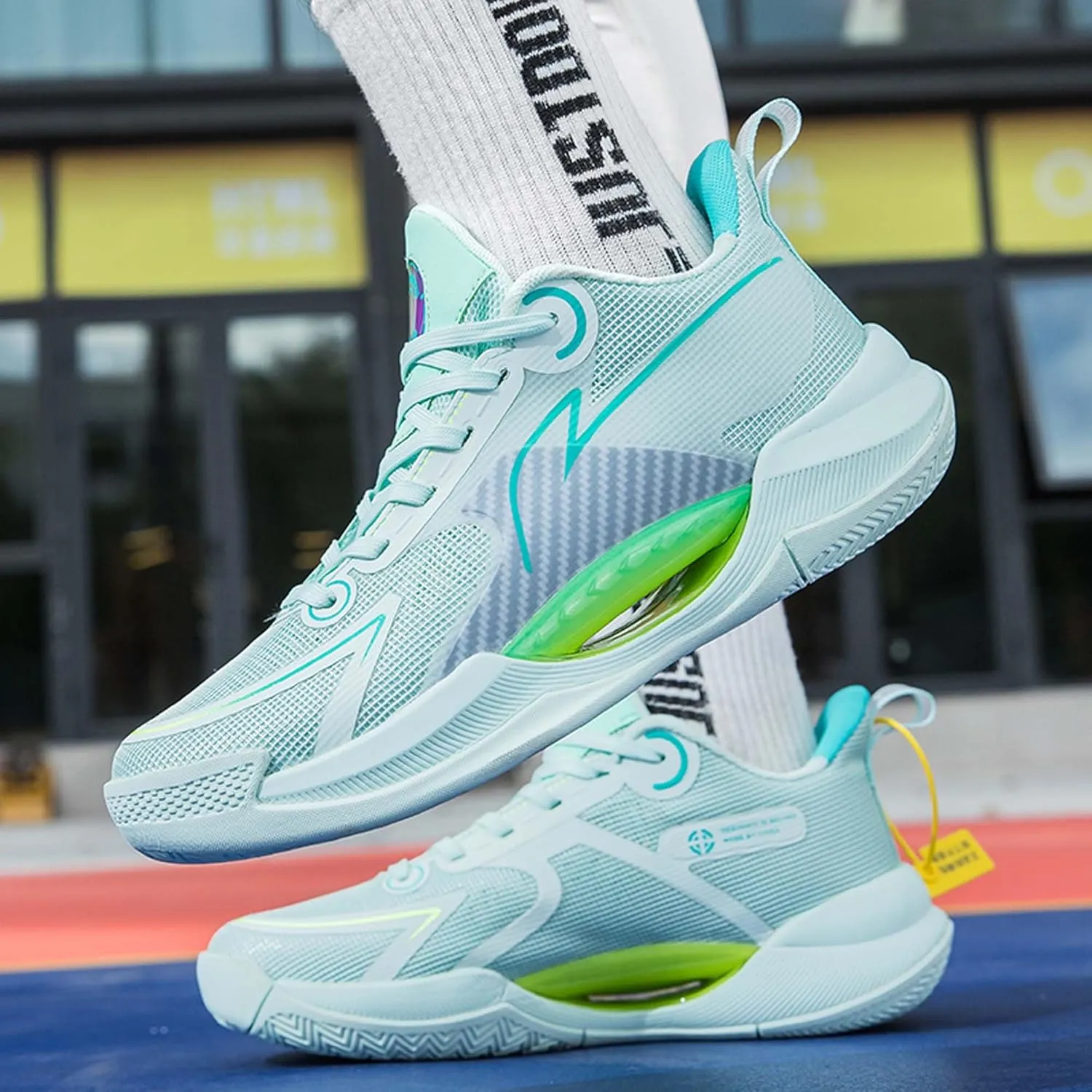 Unisex Fashion Basketball Shoes Breathable Tennis Running Sneakers Outdoor Fitness Sports Non-Slip Cushioning Training Shoes Street Personalized Trend Basketball Sneakers
