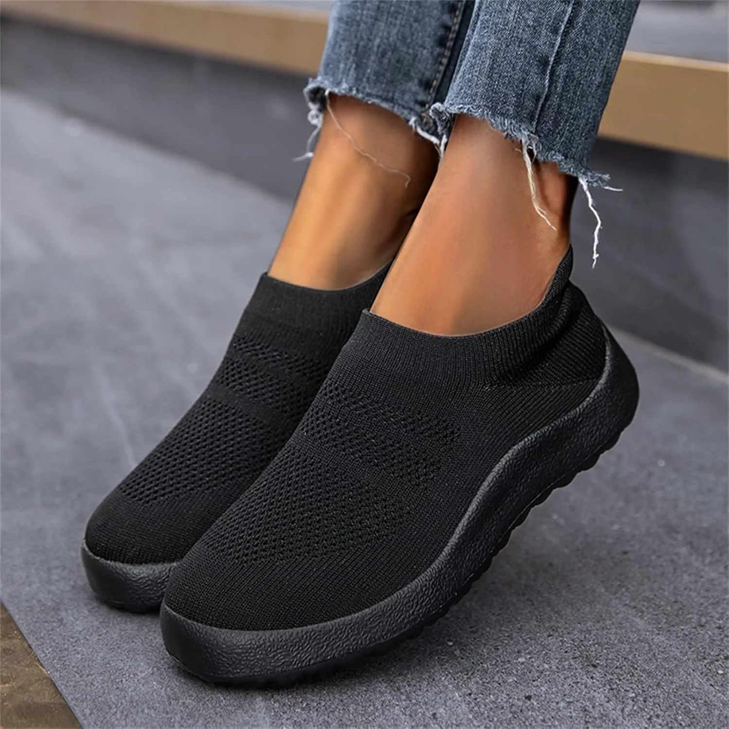 Women's Slip on Shoes Canvas Sneakers Loafers Non Slip Womens Tennis Shoes Lether Casual Black Shoes Fashion Sneakers Slip On Tennis Shoe Loafers Casual Slip On